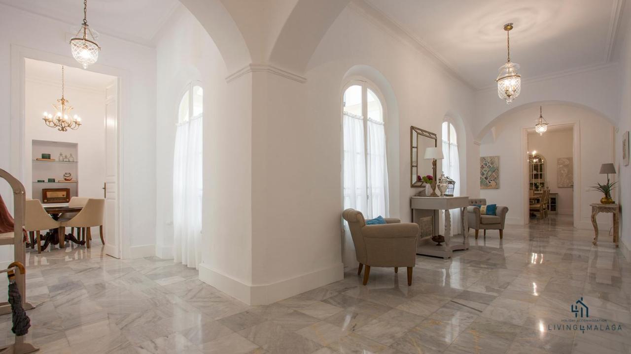 شقة Living4Malaga Aduana Presidential المظهر الخارجي الصورة